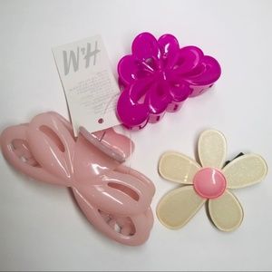 3 PINK HAIR CLIPS: BRAND NEW 🎀🤩🎀🤩